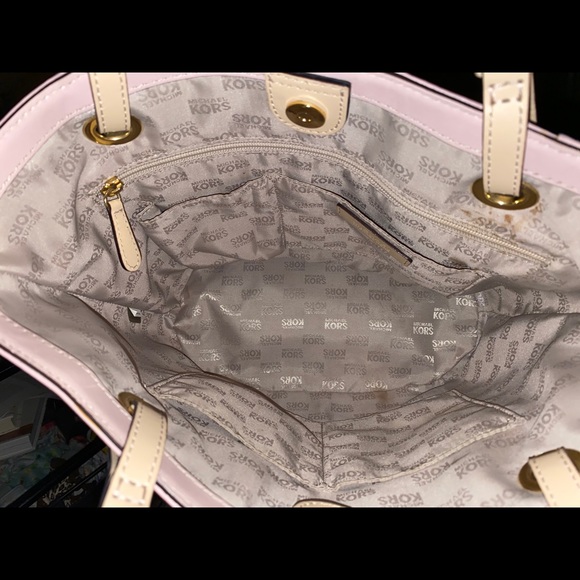 Michael Kors smooth leather pink / tan bucket bag - Picture 2 of 4